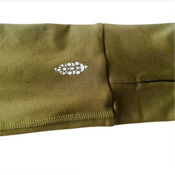 Free People Movement Sweatshirt Olive green NWOT - Picture 3 of 7